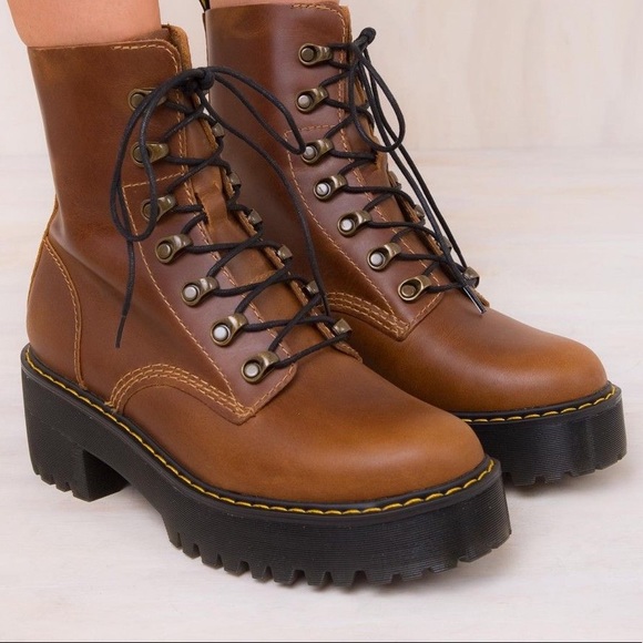 dr martens 101 vintage butterscotch